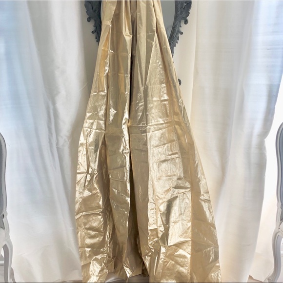 Bundle of Gold Lame Silver Netting & Wired Ribbon - Picture 10 of 16